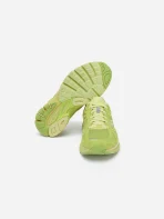 3sixteen x Saucony Progrid Guide 7 v7.3 Lime Sole View